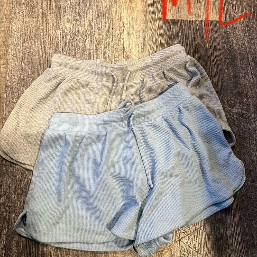 Suzette Women's Gray and Blue Shorts waffle/thermal size m/l